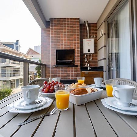 Porto Madero - Apartamento Em Condo Com Piscina Бомбиньяс Экстерьер фото