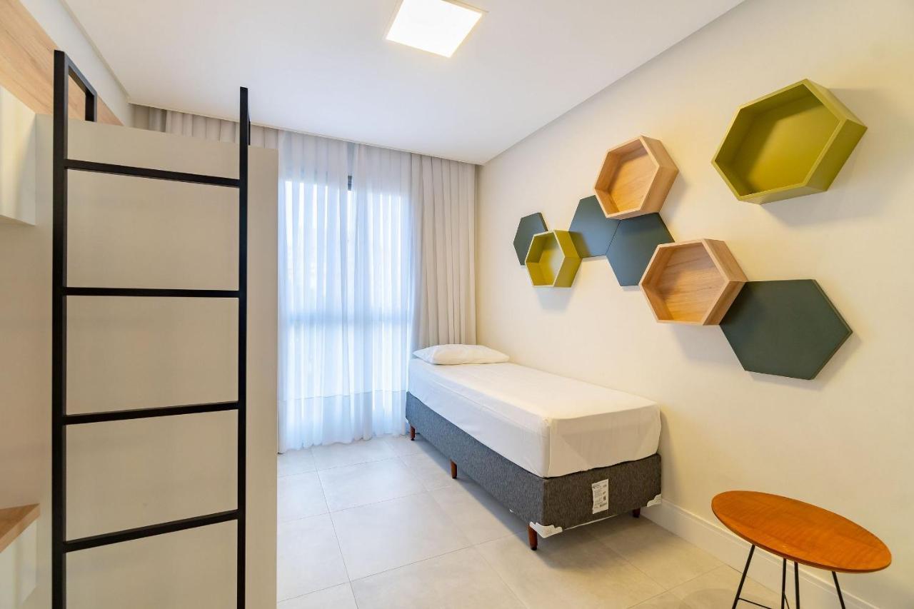 Porto Madero - Apartamento Em Condo Com Piscina Бомбиньяс Экстерьер фото