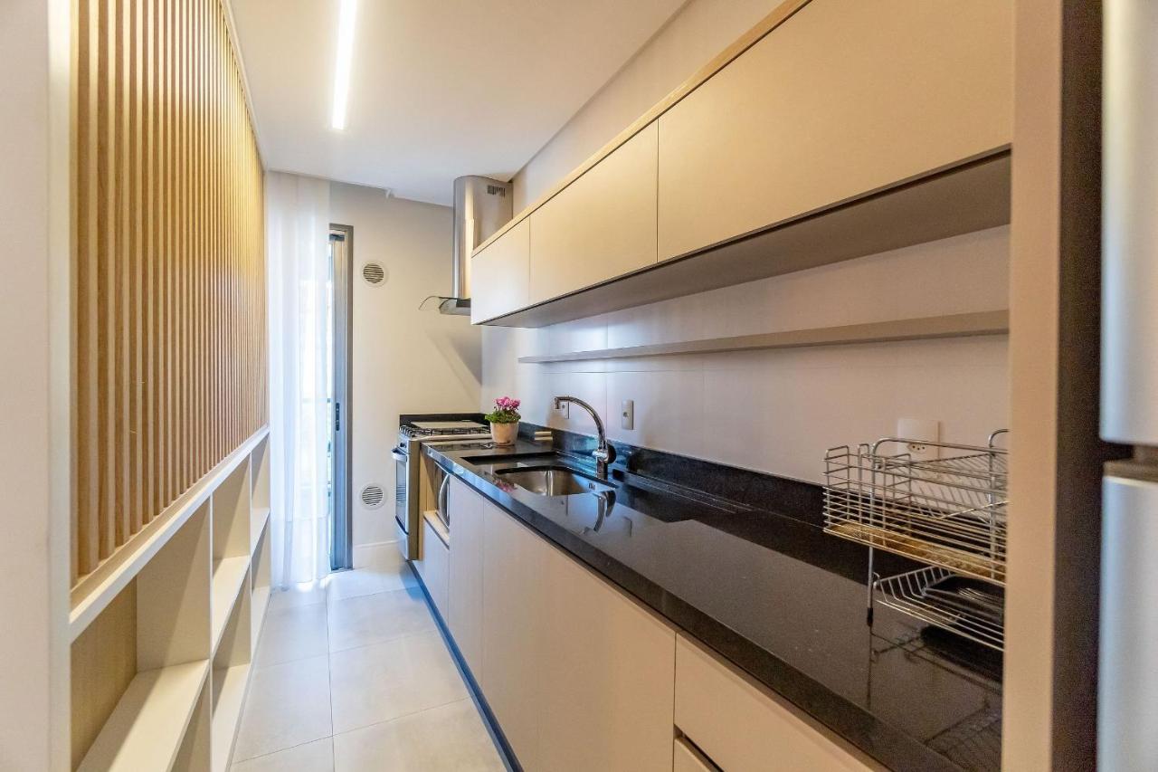 Porto Madero - Apartamento Em Condo Com Piscina Бомбиньяс Экстерьер фото
