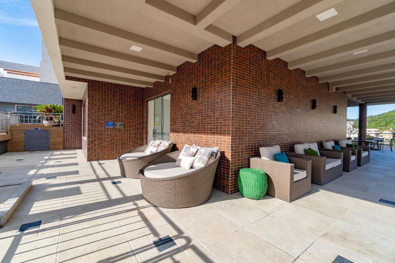 Porto Madero - Apartamento Em Condo Com Piscina Бомбиньяс Экстерьер фото